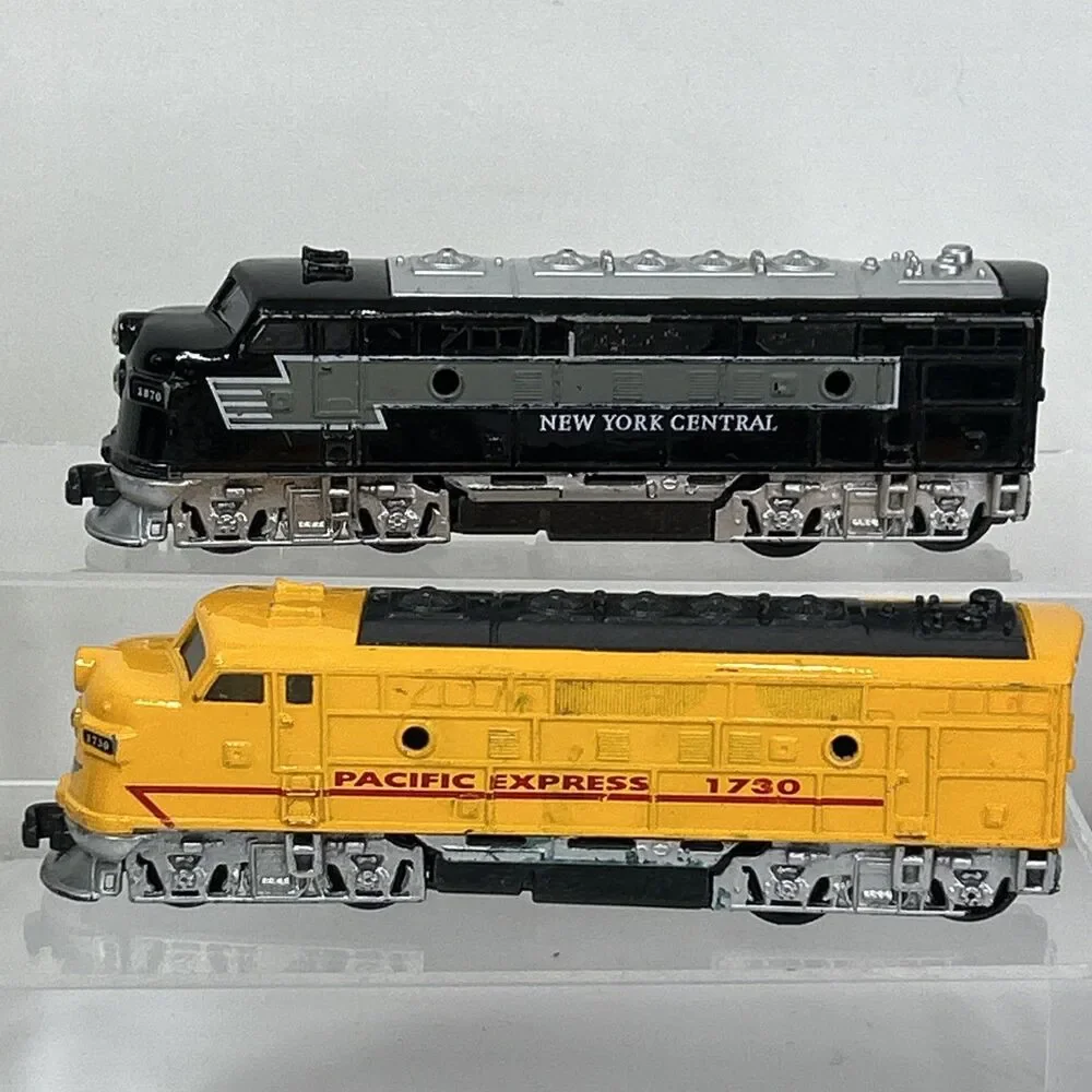 Diecast Pacific Express 1730 & New York Central Train Pullback Model 7
